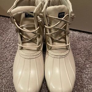 Sperry girls ivory Duck Boots